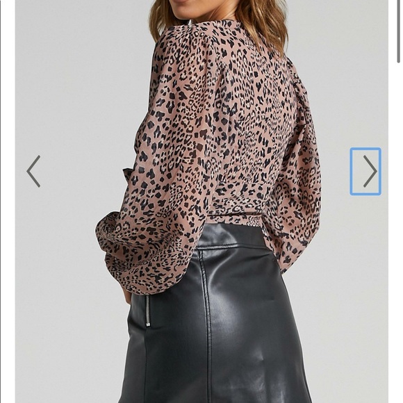 Plunging tie-up front leopard showpo blouse BRAND NEW What More Can I Say Top - Picture 3 of 5